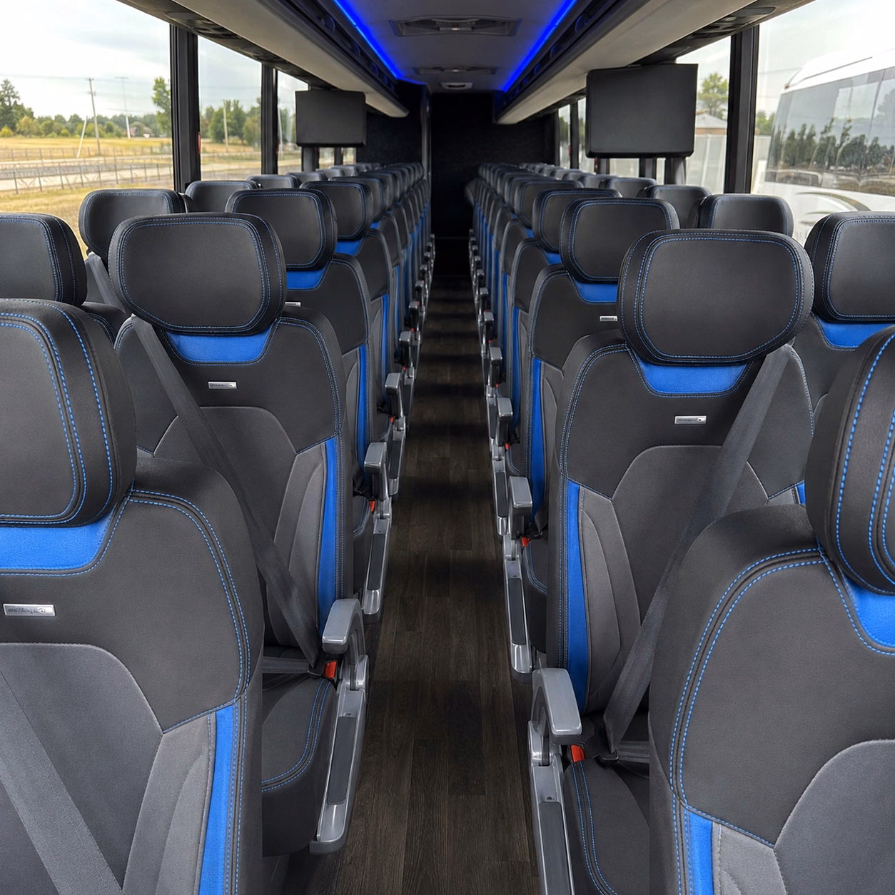 davenport airport transfers and long distance charter bus rentals