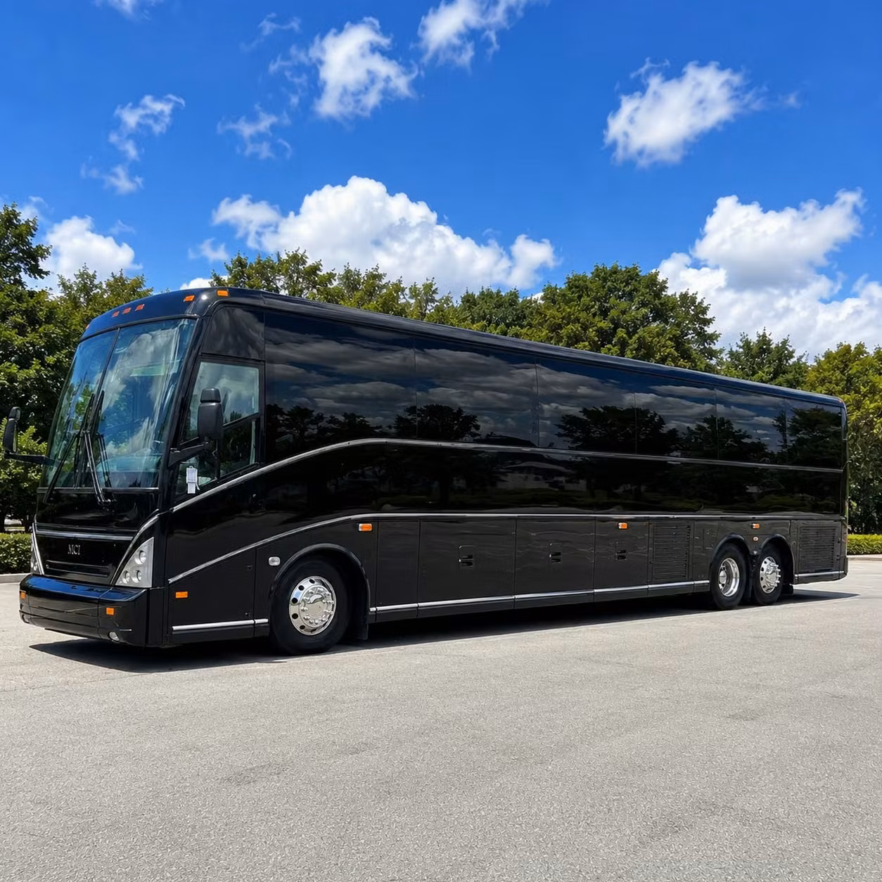 wedding shuttle bus rentals along the davenport riverfront